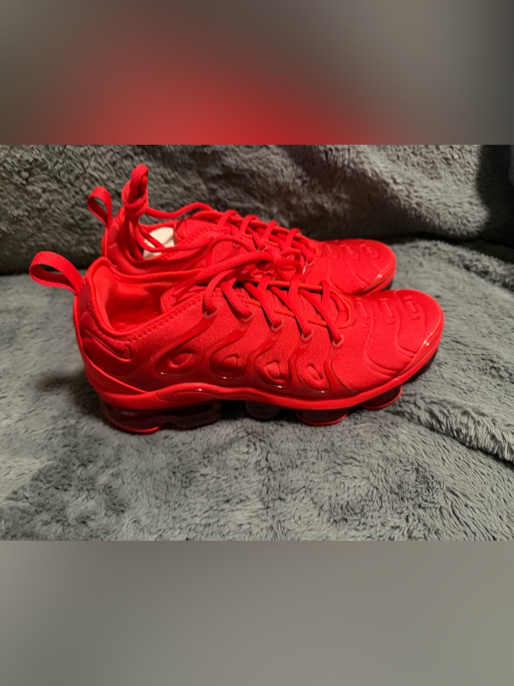 Nike men’s Bright Red Athletic Sneakers